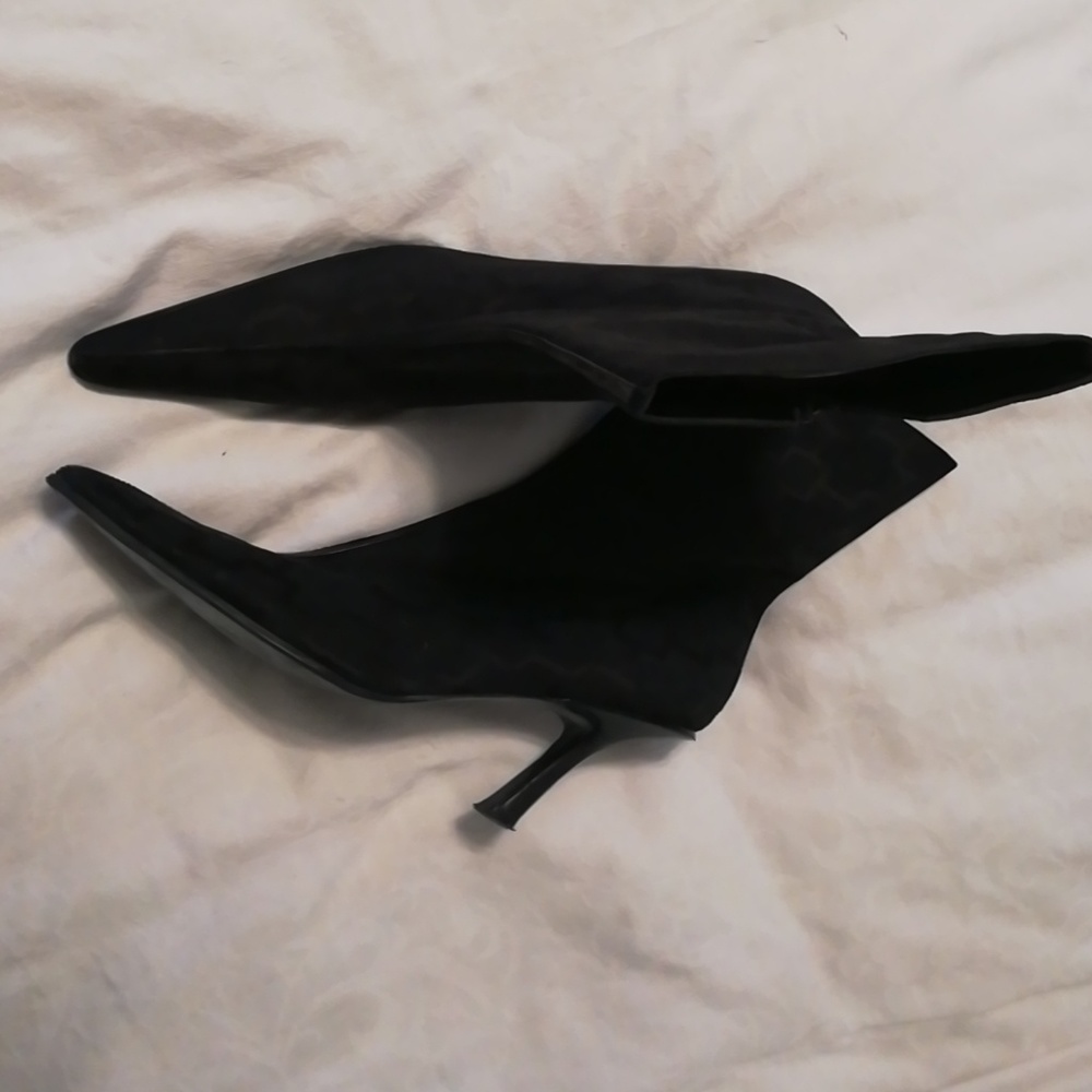 Black ankle boots